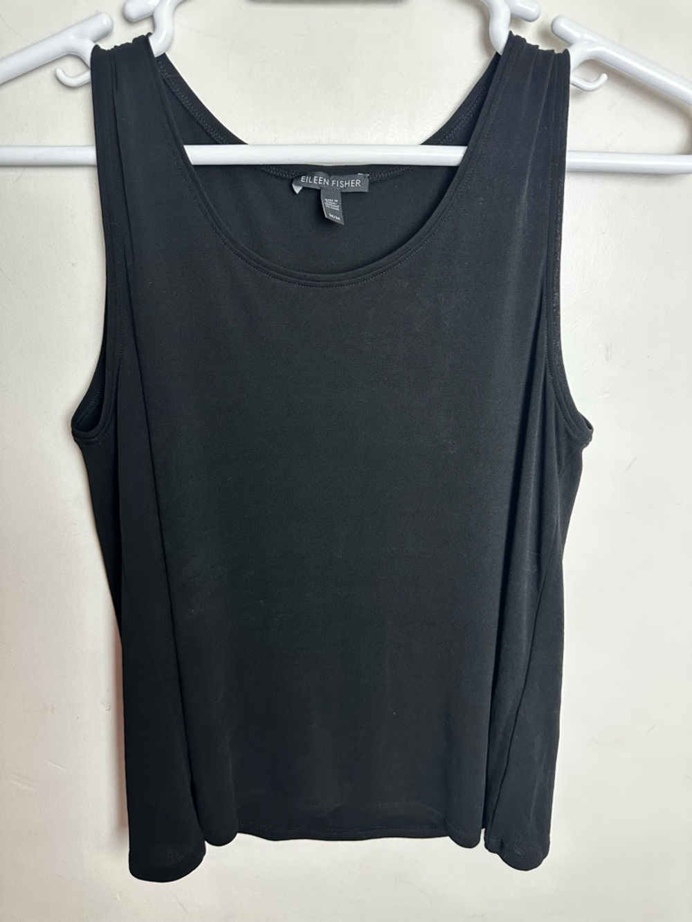 Eileen Fisher 100% Silk Sleeveless Tank Top Women's Size Medium Black Minimalist - Picture 7 of 7